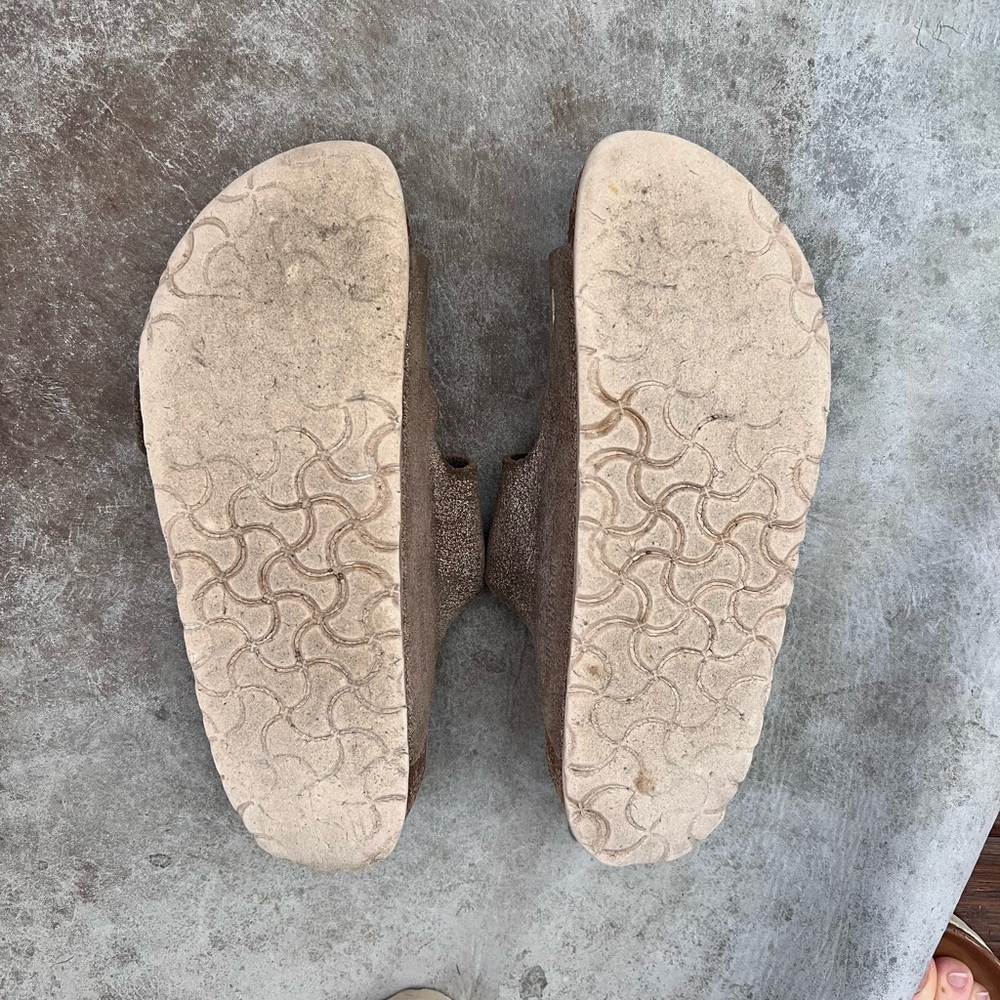 Birkenstock 38 pink metallic Big Buckle Sandals.  We’ll loved